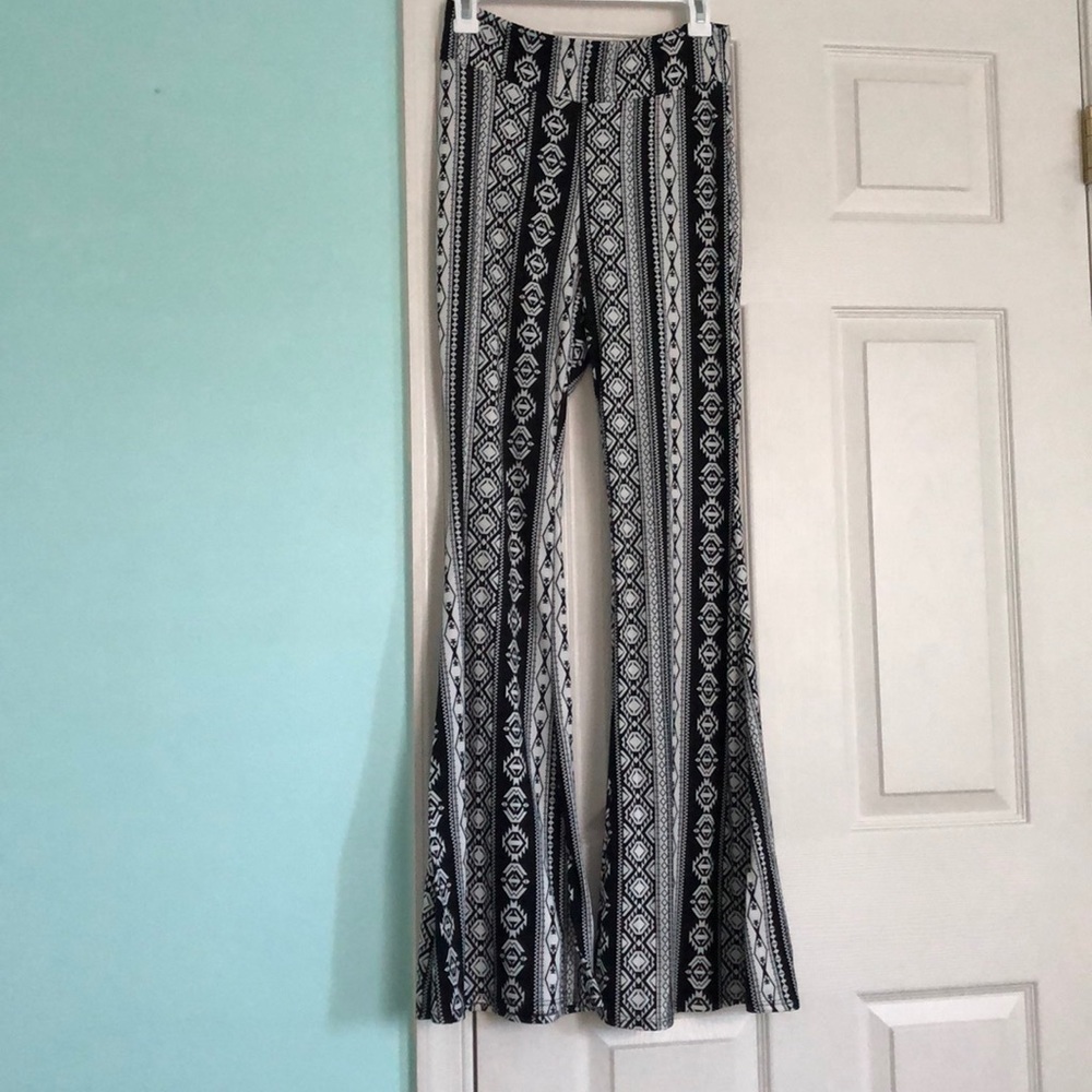 Hugh waisted,wide leg, bell bottom pants